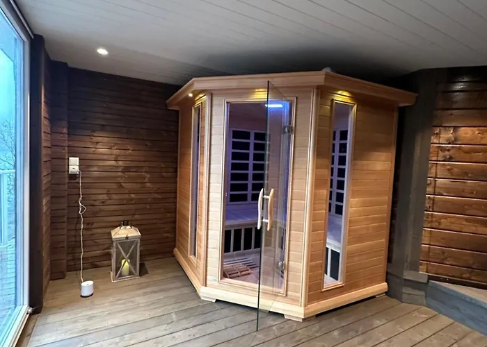 Villa Arboretet - Seaside Villa With Private Pool & Infrared Sauna In The Heart Of Arboretet, Bergen