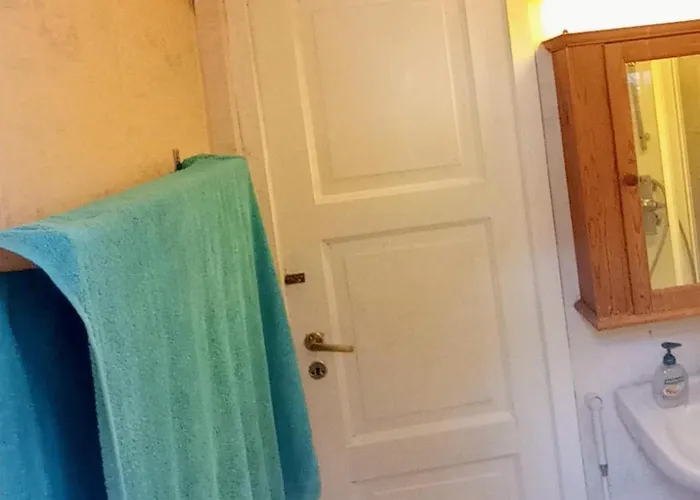 Room2B